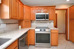 19 Bandecon Way, Bloomington, IL 61704 - Photo 69