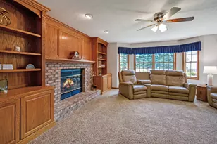 19 Bandecon Way, Bloomington, IL 61704 - Photo 9