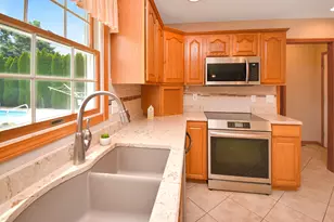 19 Bandecon Way, Bloomington, IL 61704 - Photo 71