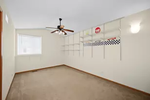 1572 Victoria Park Cir, Aurora, IL 60504 - Photo 15
