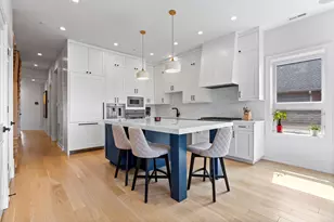 1525 N Bosworth Ave, Chicago, IL 60642 - Photo 3