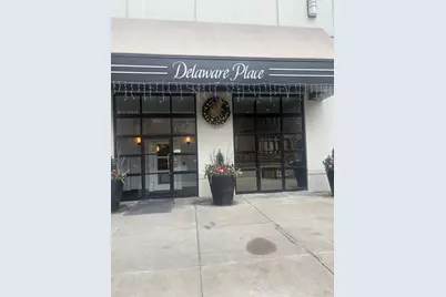 33 W Delaware Place #15D, Chicago, IL 60610 - Photo 1