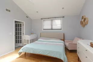 1425 W Henderson St, Chicago, IL 60657 - Photo 19