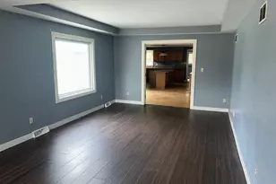 3673 Randolph St, Lansing, IL 60438 - Photo 9
