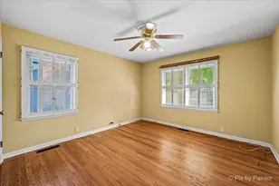 340 Hilkert Ct, Crystal Lake, IL 60014 - Photo 23