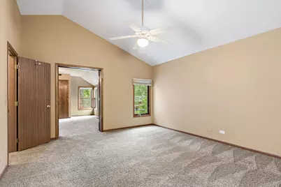 422 Old Country Way, Wauconda, IL 60084 - Photo 13