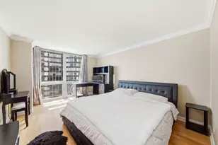 195 N Harbor Dr, Chicago, IL 60601 - Photo 7