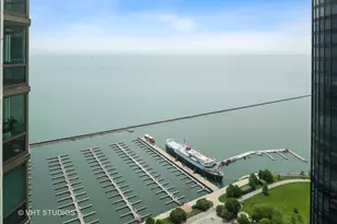 195 N Harbor Dr, Chicago, IL 60601 - Photo 13