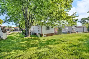 606 Tanglewood Rd, Matteson, IL 60443 - Photo 23