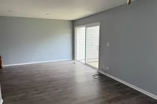 869 White Oak Ln, University Park, IL 60484 - Photo 7