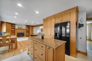 224 Mainsail Dr, Third Lake, IL 60030 - Photo 17