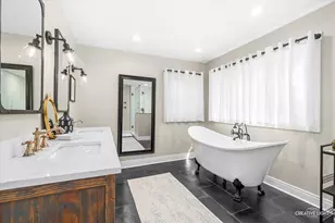 680 Glen Haven Ln, Glen Ellyn, IL 60137 - Photo 17