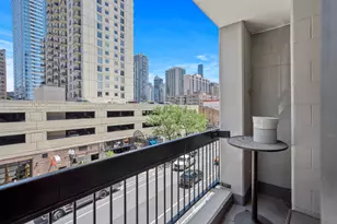 1212 N Wells St, Chicago, IL 60610 - Photo 13