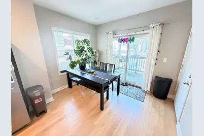 1330 W Roscoe Street #1, Chicago, IL 60657 - Photo 3