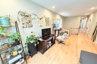 1330 W Roscoe St, Chicago, IL 60657 - Photo 7