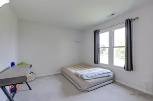 1254 Streamwood Ln, Vernon Hills, IL 60061 - Photo 23