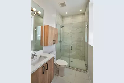 926 E 43rd Street #409, Chicago, IL 60653 - Photo 13