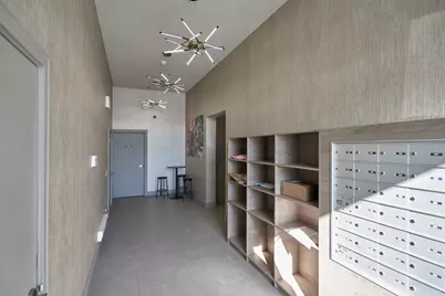 926 E 43rd Street #409, Chicago, IL 60653 - Photo 19