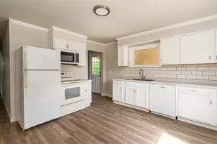 513 N 5th St, Vienna, IL 62909 - Photo 13