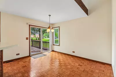 1079 Braeburn Road, Mundelein, IL 60060 - Photo 9