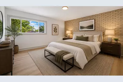 10205 S Yale Avenue, Chicago, IL 60628 - Photo 9