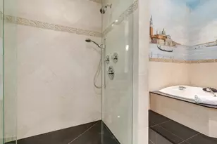 333 W Hubbard St, Chicago, IL 60654 - Photo 41