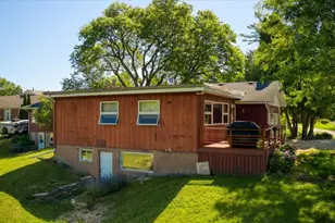 6N192 Weber Dr, Saint Charles, IL 60174 - Photo 33