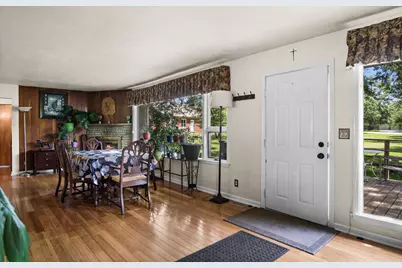 6N192 Weber Drive, Saint Charles, IL 60174 - Photo 5