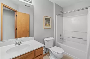 756 S Aldridge Ln, Round Lake, IL 60073 - Photo 15