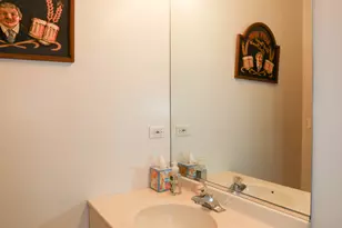 1940 W Diversey Pkwy, Chicago, IL 60614 - Photo 9