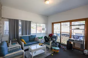 1940 W Diversey Pkwy, Chicago, IL 60614 - Photo 7