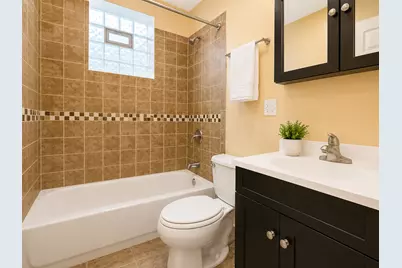 718 S Aberdeen Street #2F, Chicago, IL 60607 - Photo 3