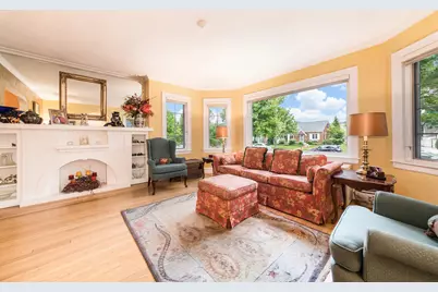 1605 S Fairview Avenue, Park Ridge, IL 60068 - Photo 3