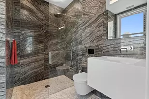 179 E Lake Shore Dr, Chicago, IL 60611 - Photo 33