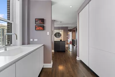 179 E Lake Shore Drive #25W, Chicago, IL 60611 - Photo 17