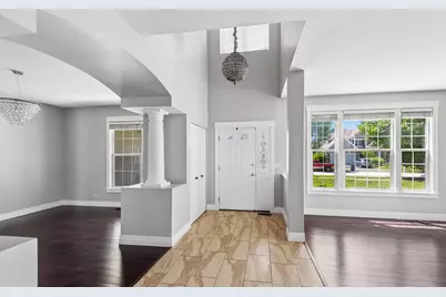 6285 Murifield Drive, Gurnee, IL 60031 - Photo 3