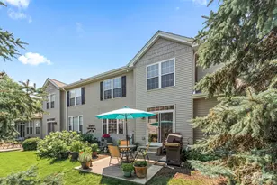 374 Wolcott Ln, Batavia, IL 60510 - Photo 21