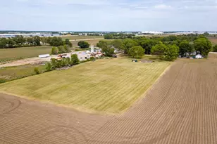5866 Irene Rd, Belvidere, IL 61008 - Photo 9
