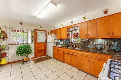 2834 Highland Avenue, Berwyn, IL 60402 - Photo 7