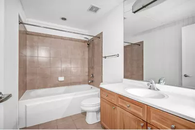 900 N Kingsbury Street #809, Chicago, IL 60610 - Photo 9