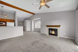 6 Parkshores Dr, Bloomington, IL 61701 - Photo 9