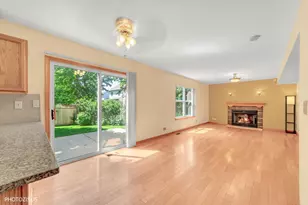186 N Brittany Ln, Hainesville, IL 60030 - Photo 11