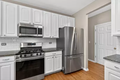 4323 Blue Iris Court #4323, Island Lake, IL 60042 - Photo 15