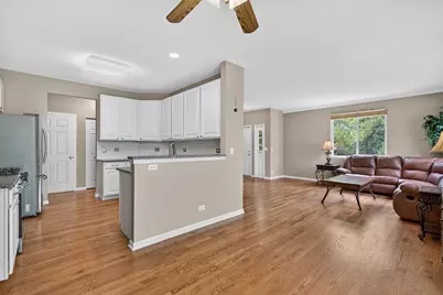 4323 Blue Iris Court #4323, Island Lake, IL 60042 - Photo 11