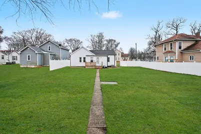 205 E Taylor Street, Grant Park, IL 60940 - Photo 19