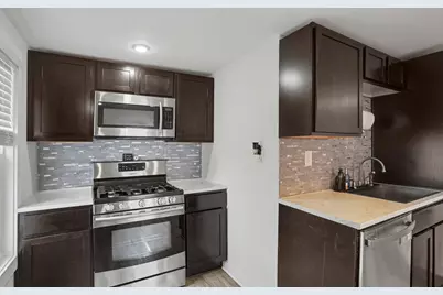 205 E Taylor Street, Grant Park, IL 60940 - Photo 9