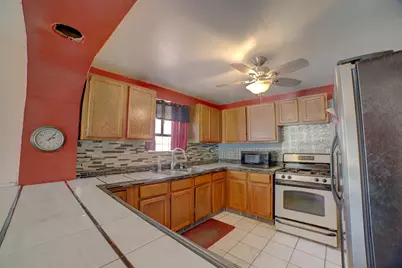544 E Mulberry Street, Watseka, IL 60970 - Photo 9