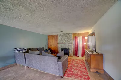 544 E Mulberry Street, Watseka, IL 60970 - Photo 5