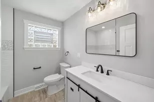 530 Bensley Ave, Calumet City, IL 60409 - Photo 17