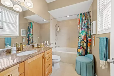 5125 N Kenmore Avenue #PH-North-5N, Chicago, IL 60640 - Photo 19
